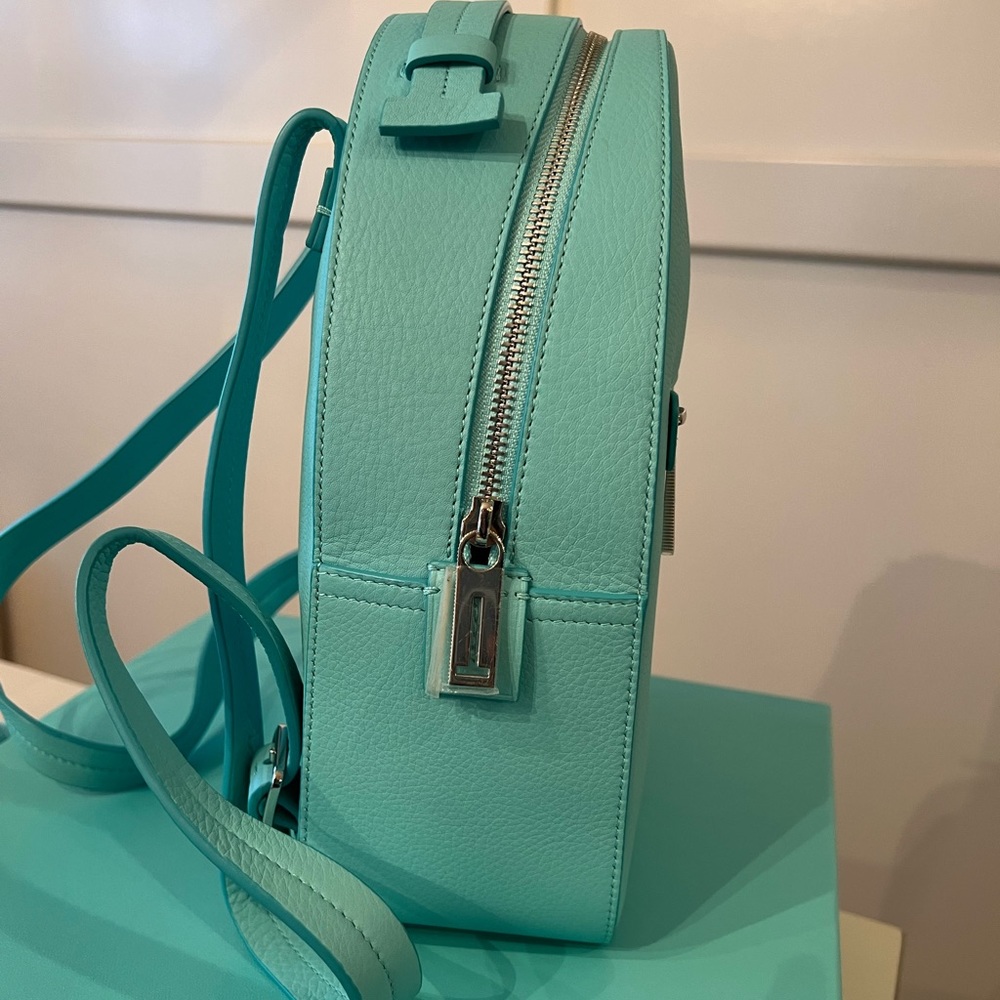 AUTHENTIC Tiffany & Co. Tiffany Blue Backpack - Picture 6 of 16